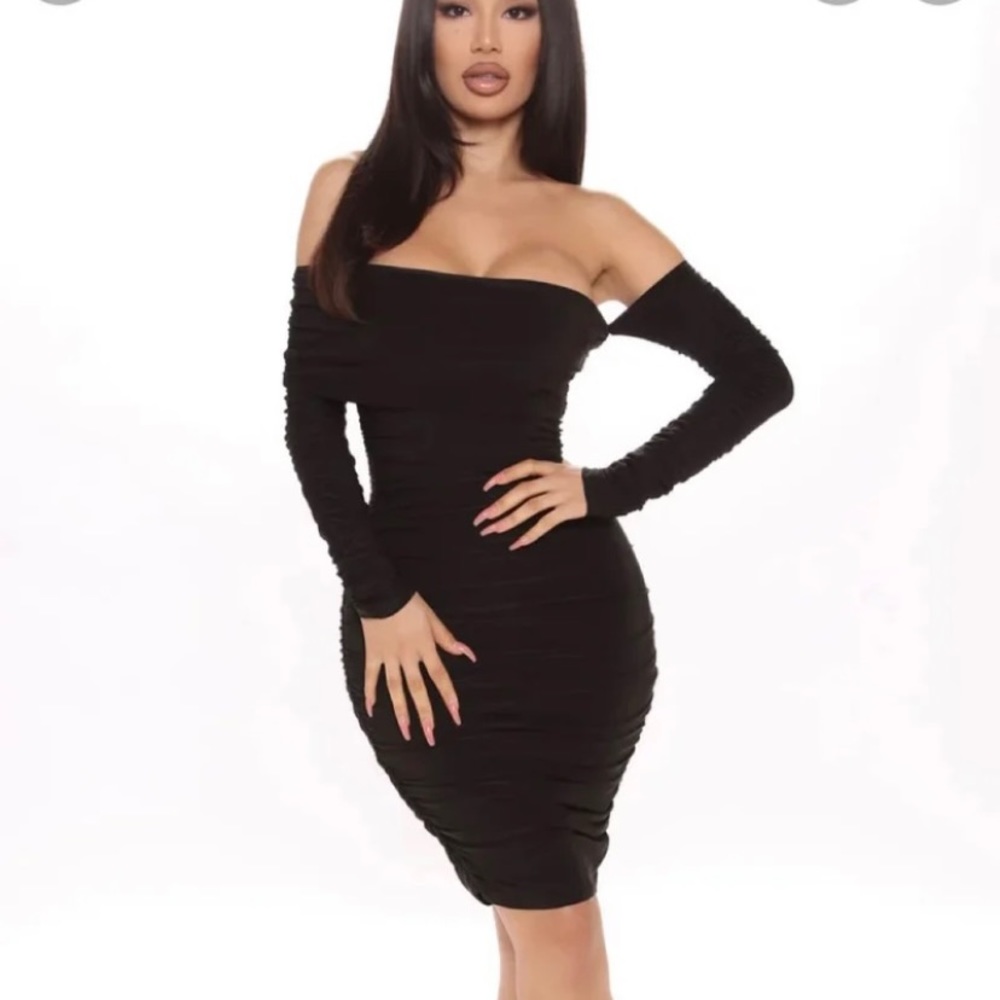 Fashion nova off the shoulder dress